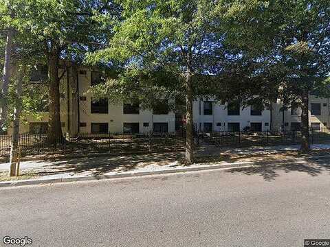 Naylor Rd Se, Washington, DC 20020