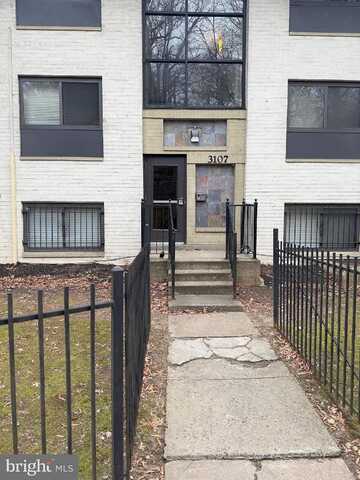 Naylor Road Se 302, Washington, DC 20020