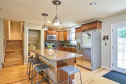 4Th, DES MOINES, IA 50315
