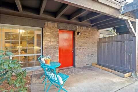 176Th, SEATAC, WA 98188