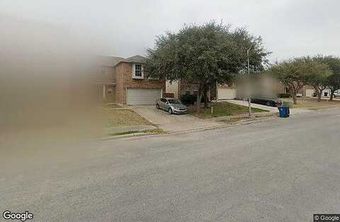 Whisper Mnr, SCHERTZ, TX 78108