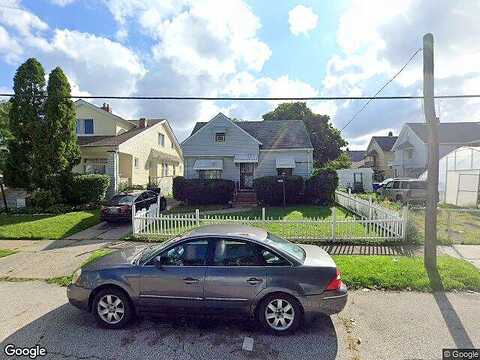 106Th, CLEVELAND, OH 44105