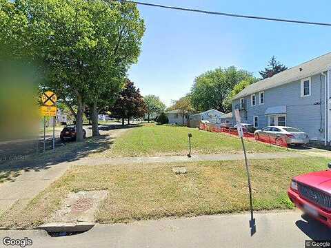 E Ctney St, Dunkirk, NY 14048