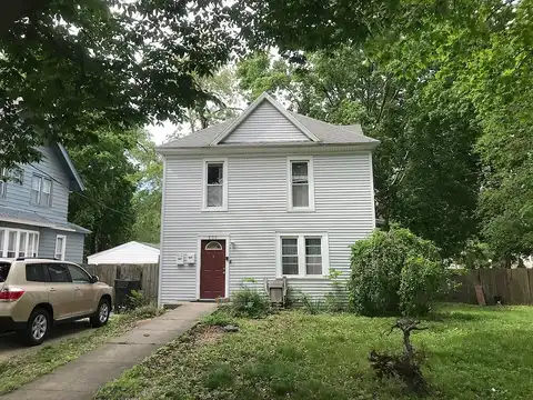 W Hill St, Champaign, IL 61822