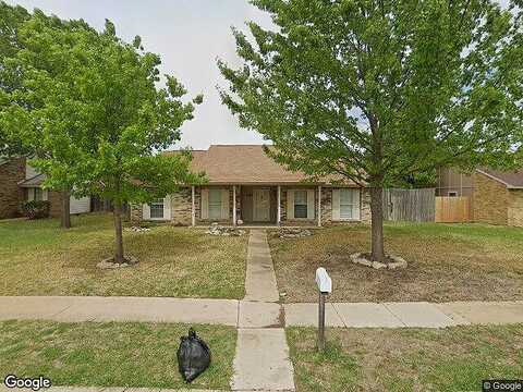Beechwood, GRAND PRAIRIE, TX 75052