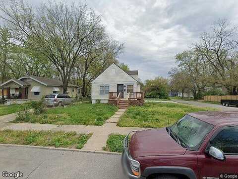 Chestnut, KANSAS CITY, MO 64132