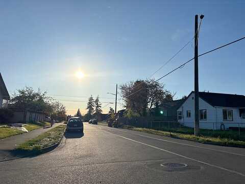 Alder, TACOMA, WA 98409