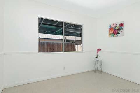 Hillward, ESCONDIDO, CA 92027