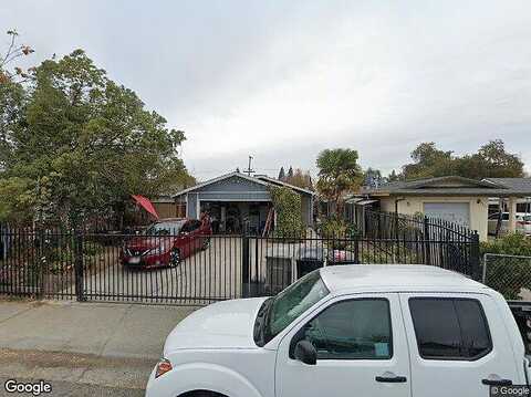 33Rd, SACRAMENTO, CA 95824