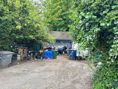 132Nd, SEATTLE, WA 98178