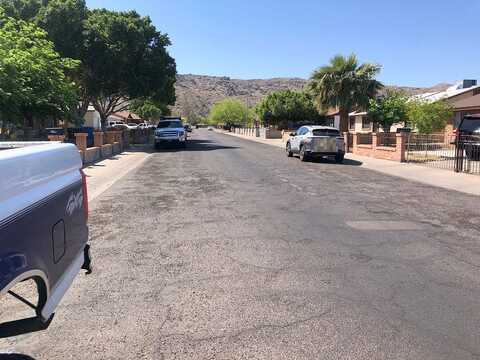 26Th, PHOENIX, AZ 85042