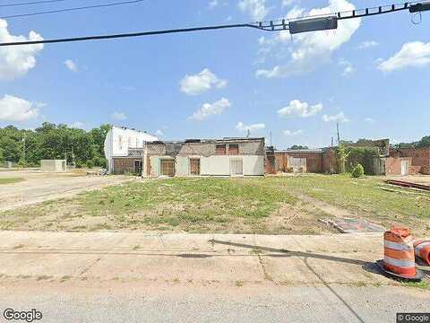N Broad, YORK, AL 36925