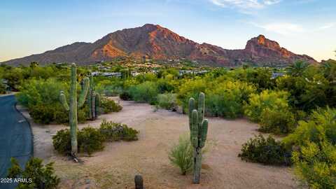 5702 E LINCOLN Drive, Paradise Valley, AZ 85253