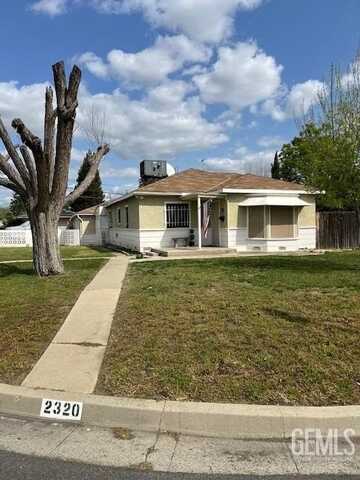 2320 Olympic Drive, Bakersfield, CA 93308