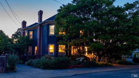 1133 Seminary Street, Napa, CA 94559