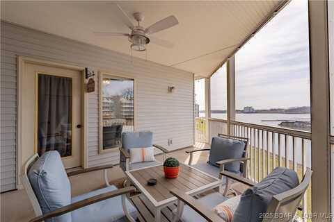 398 Regatta Bay Drive, Lake Ozark, MO 65049