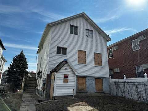 90 Jackie Robinson Parkway, Brooklyn, NY 11208
