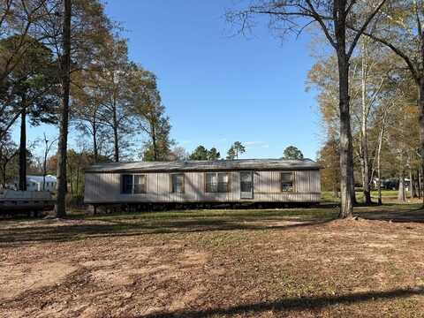 141 E 4th Street, Arabi, GA 31712