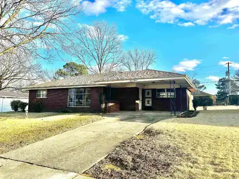 715 Crest, Jonesboro, AR 72401
