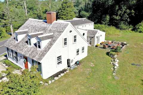 203 County Road, Bourne, MA 02532