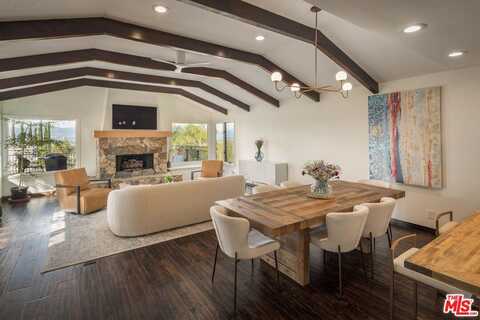 4713 Bedel St, Woodland Hills, CA 91364