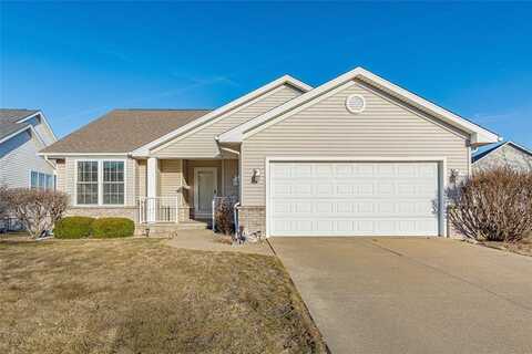 114 Blairsferry Crossing, Hiawatha, IA 52233