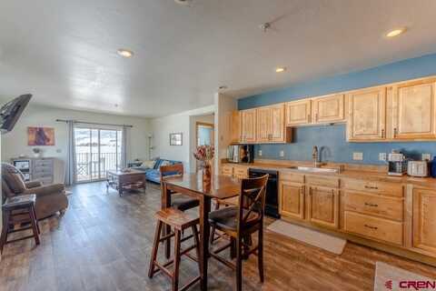 180 S Avion Drive, Crested Butte, CO 81224