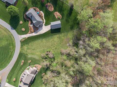 2088 E Winds Avenue, Morganton, NC 28655