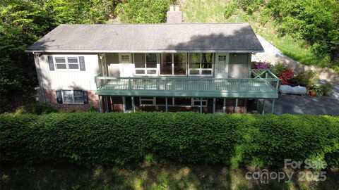 857 Country Club Drive, Maggie Valley, NC 28751