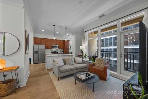 230 S Tryon Street, Charlotte, NC 28202