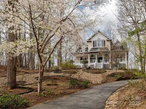 1400 Rambling Oaks Trail, Hendersonville, NC 28739