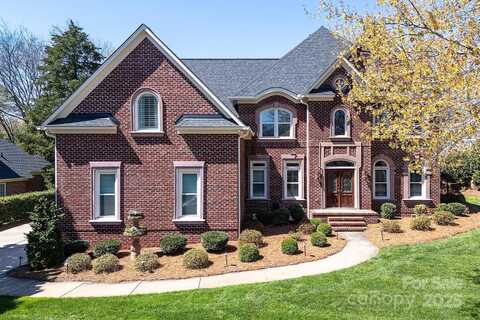 880 Craigmont Lane NW, Concord, NC 28027