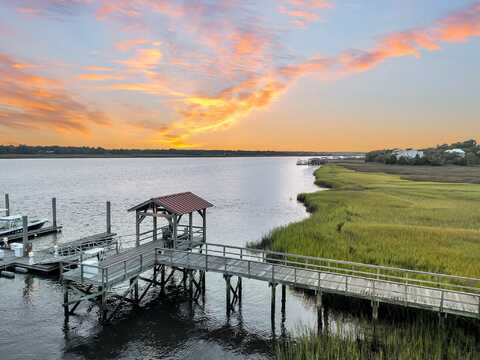 4247 Faber Place Drive, North Charleston, SC 29405
