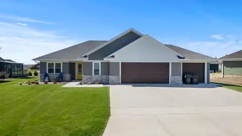 1520 GREEN ACRES DRIVE, Marshfield, WI 54449