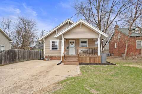 4309 Hickman Road, Des Moines, IA 50310