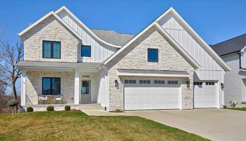10981 Brookdale Drive, West Des Moines, IA 50266