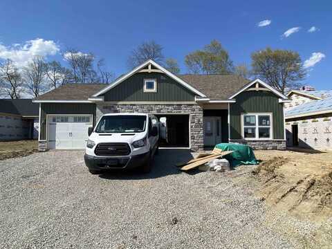 8267 Caverango Boulevard, Fort Wayne, IN 46815