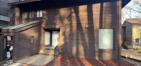 2487 Terrace Trail, Decatur, GA 30035