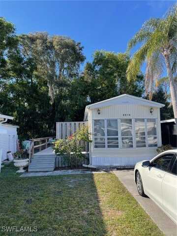 8516 Pepperwood Drive, Estero, FL 33928