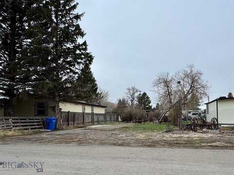 128 S P St., Livingston, MT 59047