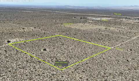 Ave X 8, Llano, CA 93544