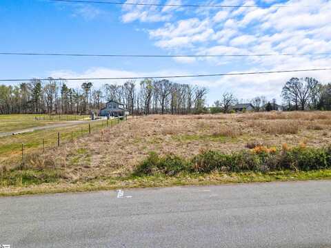 33 Carr Road, Piedmont, SC 29673