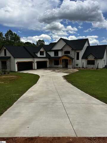 1450 Groce Meadow Road, Taylors, SC 29687