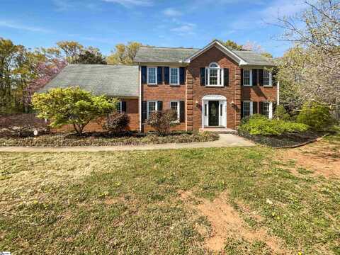 909 Burkshire Court, Spartanburg, SC 29301
