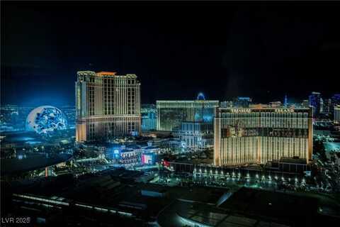 2000 N Fashion Show Drive, Las Vegas, NV 89109