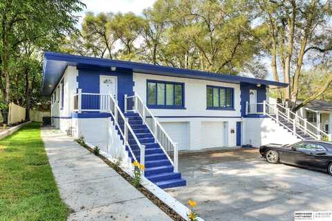 5611 Charles Street, Omaha, NE 68132