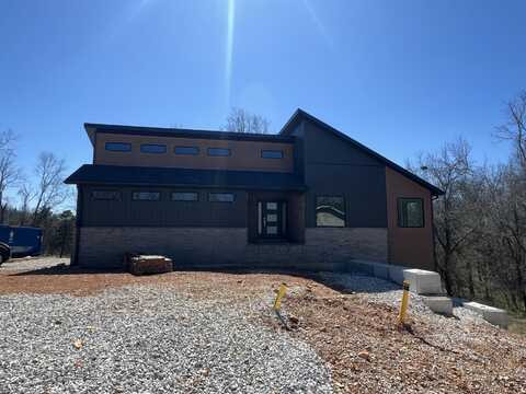 1512 W Parkview Street, Ozark, MO 65721