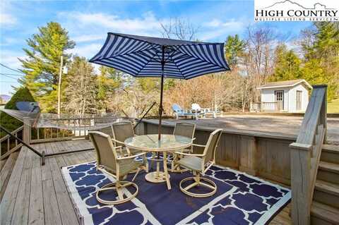 33 Royal Pines Loop, Newland, NC 28657