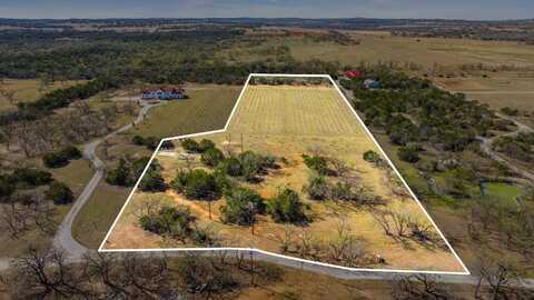 400 Chateau Lane, Out of Area, TX 78671