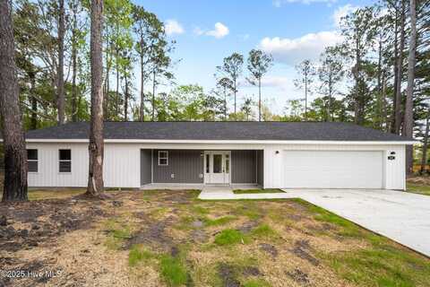 307 Pinewood Court, Jacksonville, NC 28546